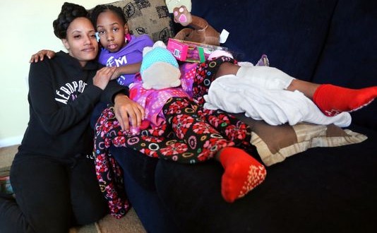 Girl Scout Shot In Drive-By : Sinai Miller Shot While Trying to Sell Her Cookies
