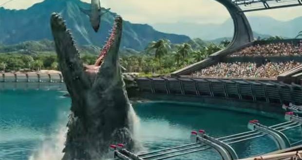 Jurassic World Super Bowl trailer (Video)