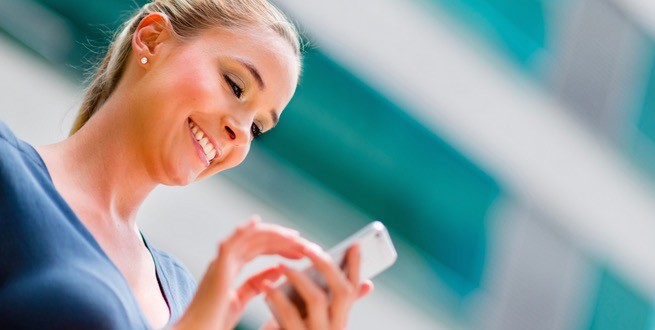 Many Canadians check work emails in free time – survey