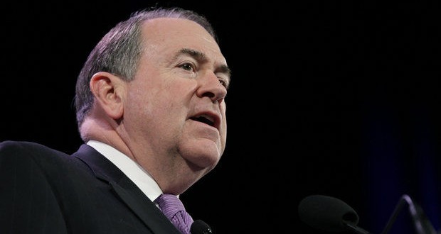 Mike Huckabee compares homosexuality to drinking alcohol and swearing (Video)