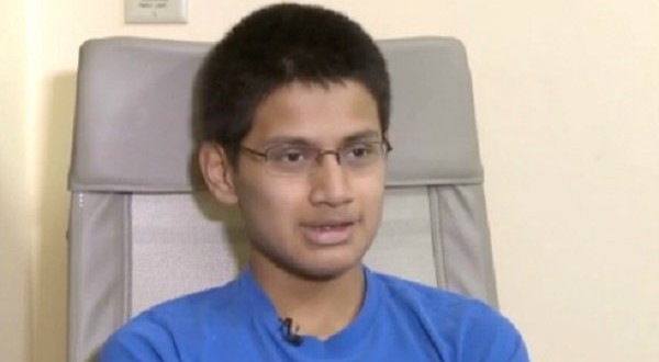 Missouri teen falls through icy pond, makes 'Miracle' Recovery