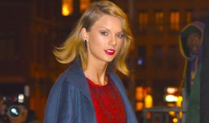 Taylor Swift On Belly Button : Singer Reveals Why She Posted a Bikini Picture Online