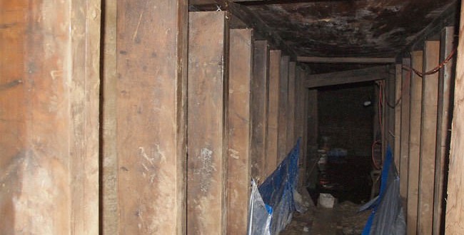 Toronto police stumped by mysterious underground tunnel (Video)