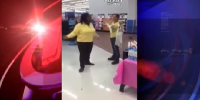 Walmart Head Butt - Video : Women Throw Down Inside Texas Walmart