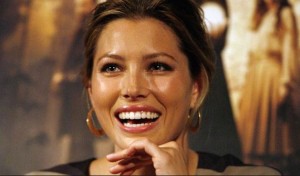 Jessica Biel, Justin Timberlake party for 33rd (Video)