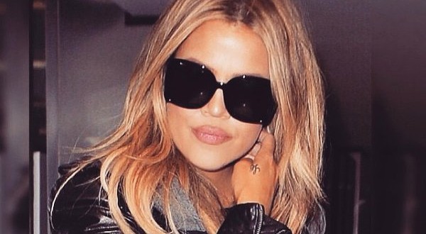 Khloe Blonde? Reality tv star debuts a new color