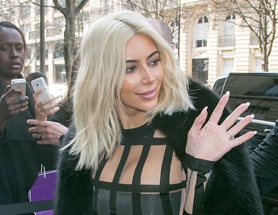 Kim Kardashian White Blonde at Paris Fashion Week (Photo)