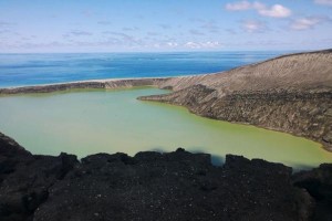 New island Tonga : Underwater volcano creates new Pacific island off Tonga (Photos)