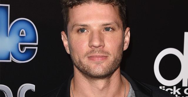 Ryan Phillippe opens up about divorce (Video)