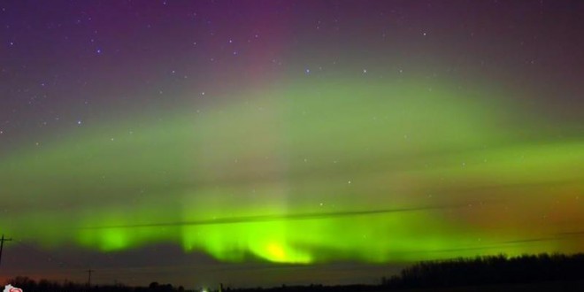 Severe geomagnetic storm lights up sky (Video)