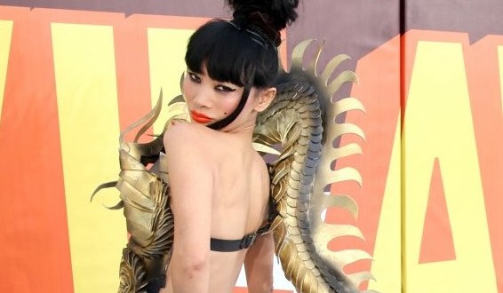 Bai Ling : Actress Wears a Dragon Dress to the MTV Movie Awards 2015