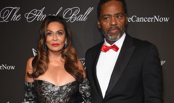 Beyonce Mom Gets Married : Tina Knowles marries actor on yacht in California