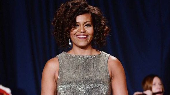 First lady Michelle Obama unveils curly hair at White House Correspondents’ Dinner