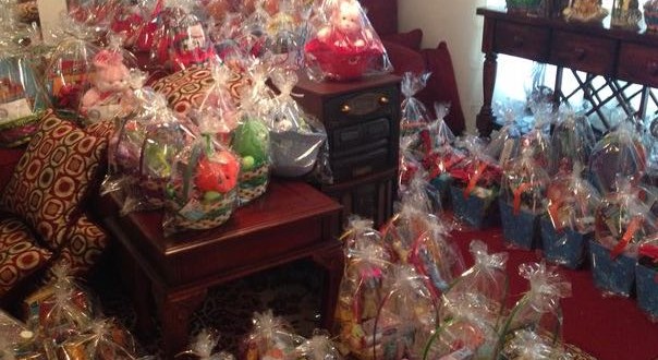 Lee Hardy Donates Hundreds Of Easter Baskets Every Year