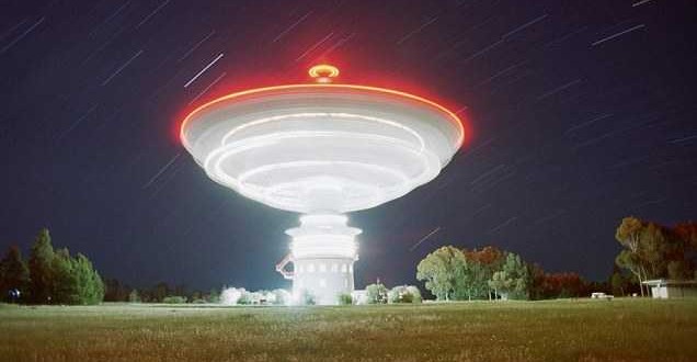 Messages from ALIENS? Mystery of strange radio bursts from space