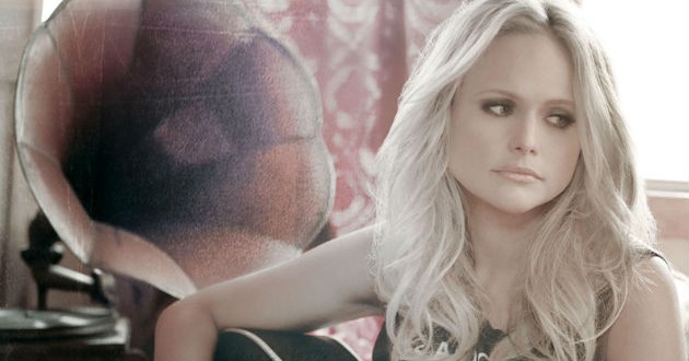 Miranda Lambert Poses Without Makeup : Country Singer Goes Makeup-Free for 'People' Magazine, And Looks Flawless