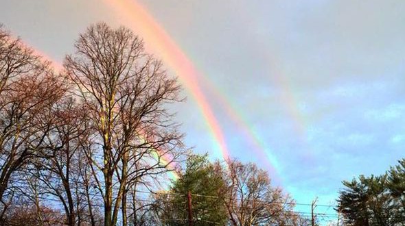 Quadruple rainbow photographed from Glen Cove LIRR platform (Photo)