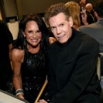 Randy Travis : Country legend Marries Fiancée Two Years After Stroke