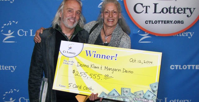 Sandy couple wins lottery, Will Buy New House (Video)