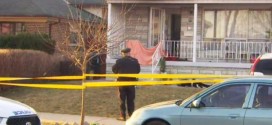 Woman found dead at North York porch fire (Video)