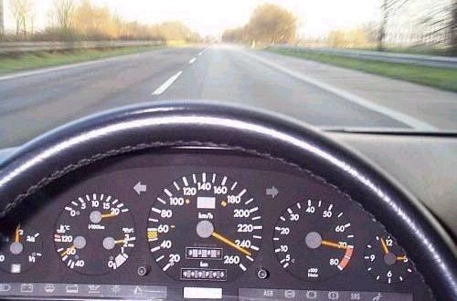 Excessive speeder clocked at 250 kilometres per hour : RCMP