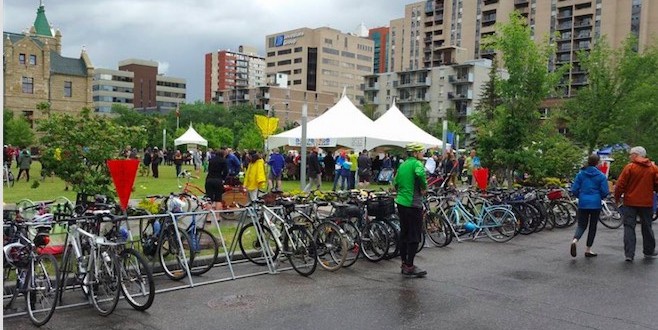 Bikes line up to celebrate the completion of Calgary's cycling track (Photo)