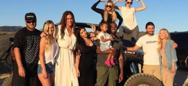 Caitlyn Jenner Father's Day : Star shares Father's Day photo in first family snap since her transition