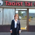 Christy Clark : BC premier criticized for tweet calling out 'yoga haters'