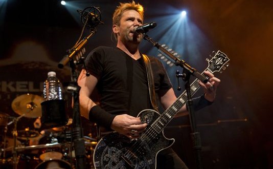 Nickelback cancels tour, lead singer needs surgery