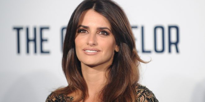 Penelope Cruz’s father dies at age 62 after suffering a fatal heart attack