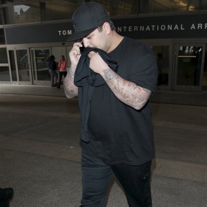 Rob Kardashian : Star Photographed At In-N-Out Burger