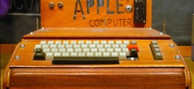 US Woman tosses $200K Apple 1 computer into recycling