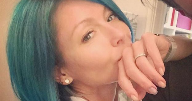 Kelly Ripa Has Blue Hair Now: ‘My Sons Think I Look Like a Superhero’