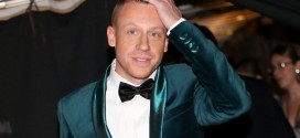 Macklemore : Seattle Rapper Opens Up about Recent Struggles with Addiction