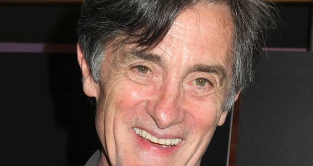 Roger Rees : West Wing And Cheers Actor Dies at 71