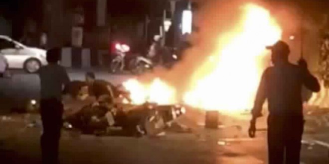 Bangkok bomb At least 27 people killed after blast, reports (Video)
