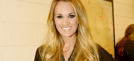 Carrie Underwood's No Makeup Selfie Is Proof That Strong Is Beautiful (Photo)