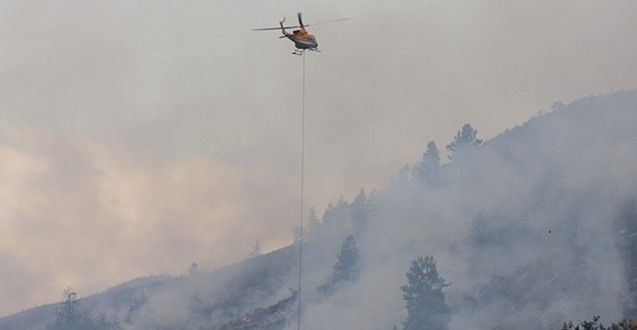 Evacuation order expands near Testalinden Creek wildfire (Video)