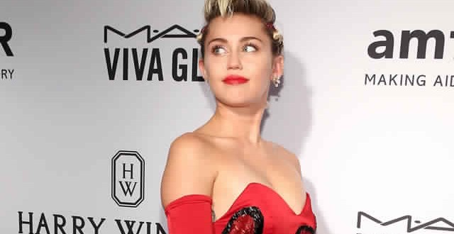 Miley Cyrus : Singer Reveals Hannah Montana ‘Gave Her Body Issues’