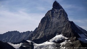 Remains of Mountain Climbers Found After 45 Years