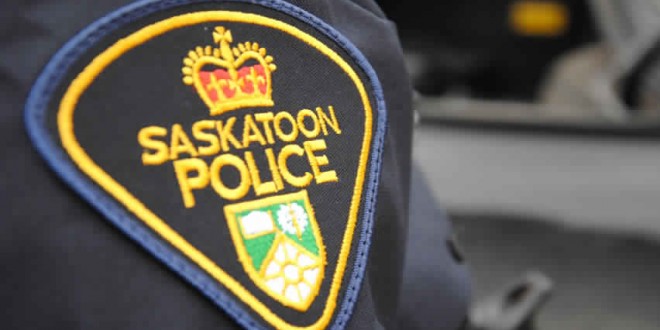 Saskatoon woman dead after being struck by semi in Saskatoon