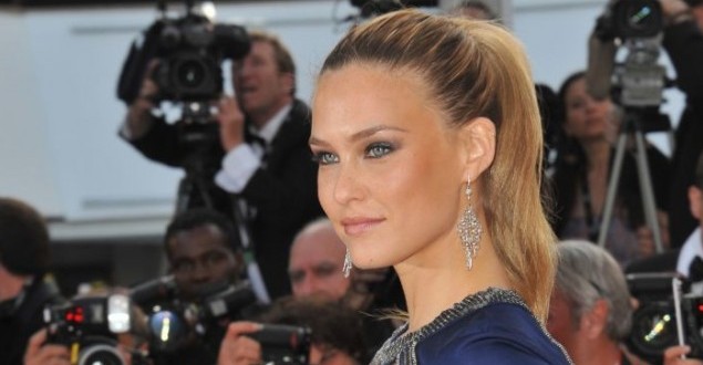 Bar Refaeli marries fiance Adi Ezra In “Magical” Israeli Ceremony