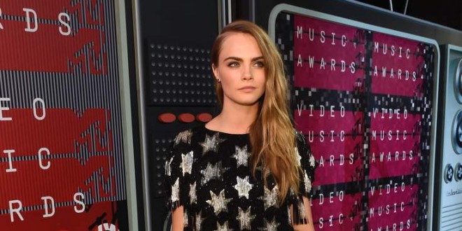 Cara Delevingne : Actress Slams Richard Madden For Calling Her 'Unprofessional'