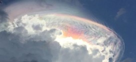 Costa Rica Cloud Formation : Amazing 'end of times' lights form among clouds over San Jose (Video)