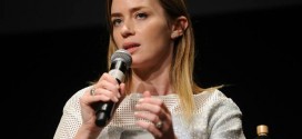 Emily Blunt: British actress apologizes for comments about GOP debate