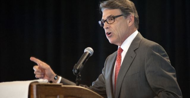 Governor Rick Perry Drops Out of 2016 Presidential Race