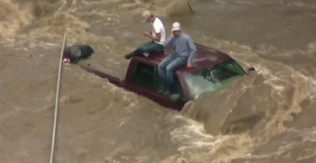 Japan Flooding: Three dead and dozens missing (Video)