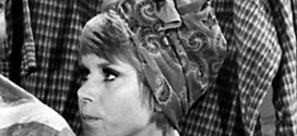 Judy Carne : British TV actress dies aged 76