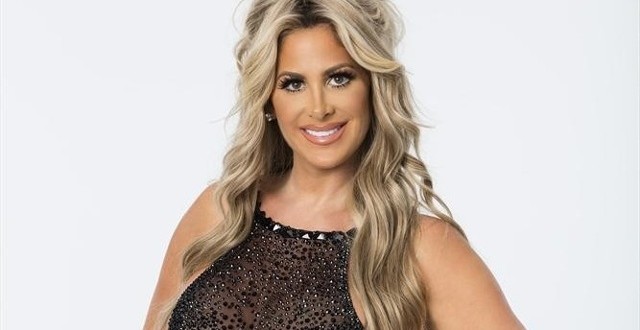 Kim Zolciak: 'Real Housewives' star recovering from 'mini-stroke'