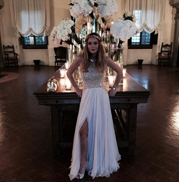 Lindsay Lohan naked in Italy, Claims She Was Drugged "Photo" - Canada